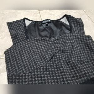 Sourpuss Fitted Dress w/ Ruffle Hem, Houndstooth Pattern, Size Large